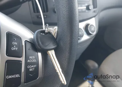 2010 Hyundai Elantra Gls from USA, damaged, VIN KMHDU4AD5AU904348